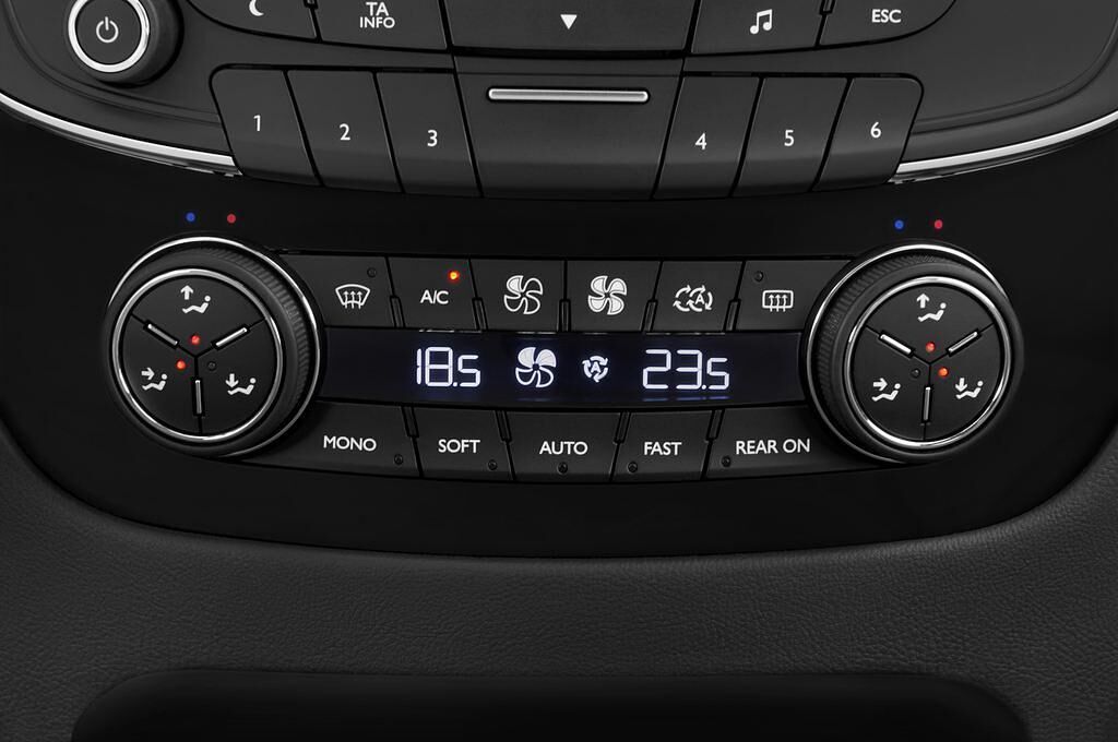 Peugeot 508 (Baujahr 2012) RXH 5 Türen Temperatur und Klimaanlage