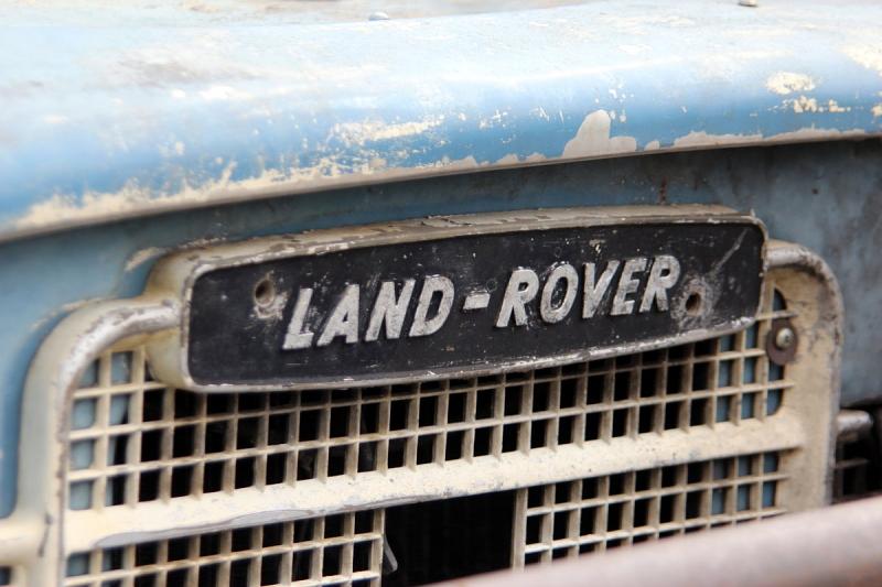Betagte Land Rover in den Cameron Highlands von Malaysia 2013