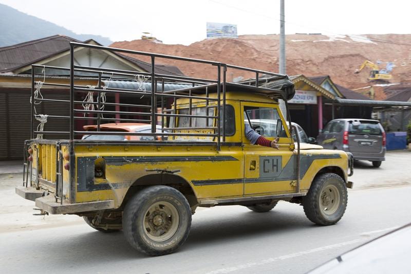 Betagte Land Rover in den Cameron Highlands von Malaysia 2013