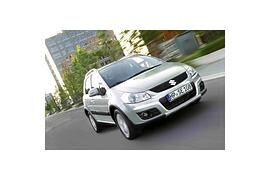 Bis zum 30. Juni 2013 gibt Suzuki seinen Kunden zusätzliche Kaufargumente für den SX4 Classic, den Swift und den Splash an die Hand