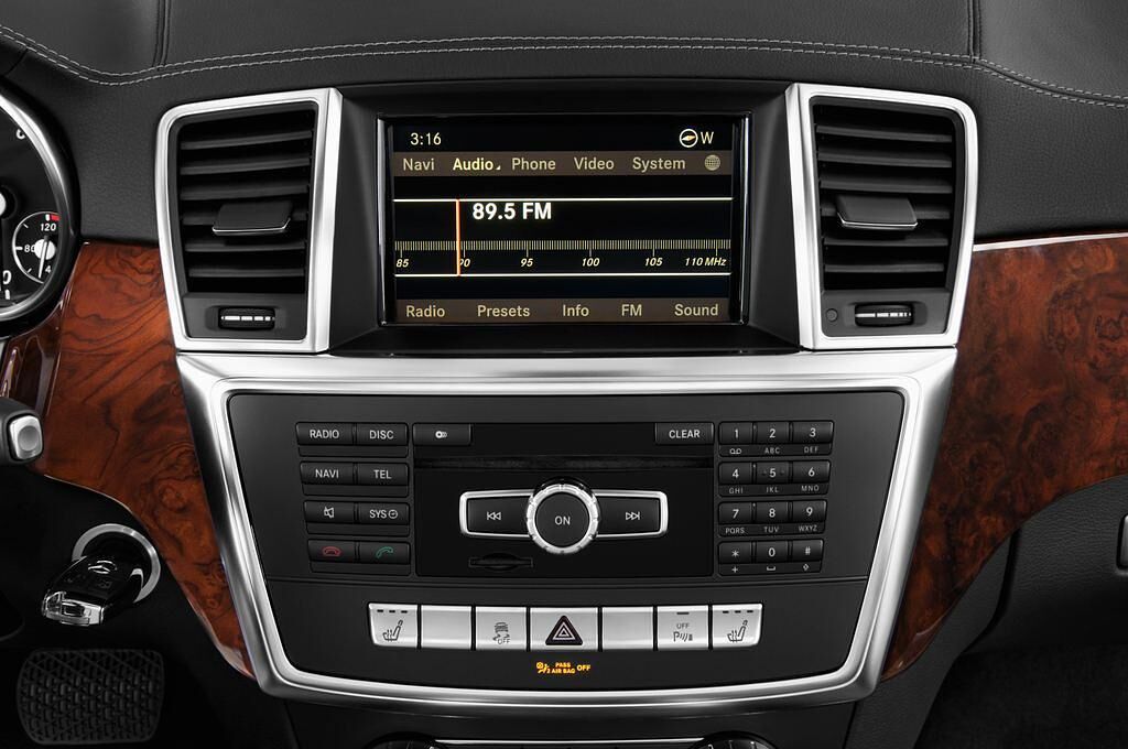 Mercedes Gl-Class (Baujahr 2013) - 5 Türen Radio und Infotainmentsystem