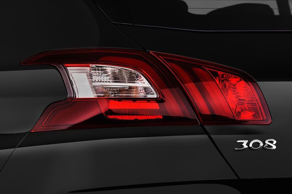 Peugeot 308 (Baujahr 2016) GTI 5 Türen Rücklicht