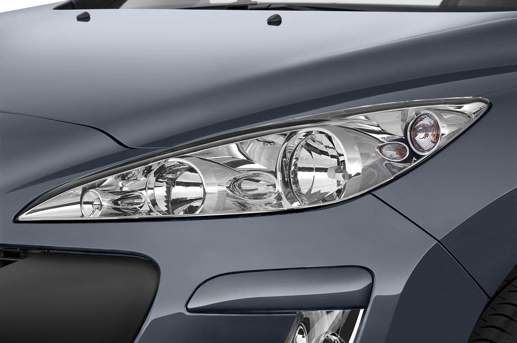 Peugeot 308 (Baujahr 2010) Platinum 5 Türen Scheinwerfer