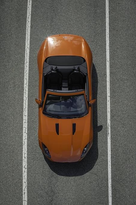 Jaguar F-Type Roadster