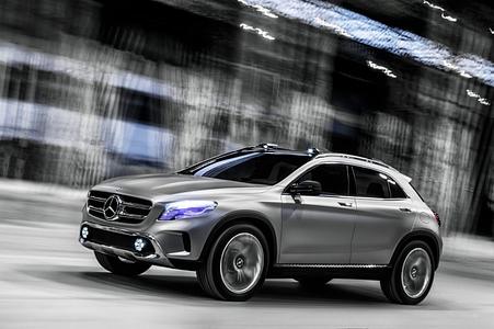 Mercedes Concept GLA - Wundpflaster