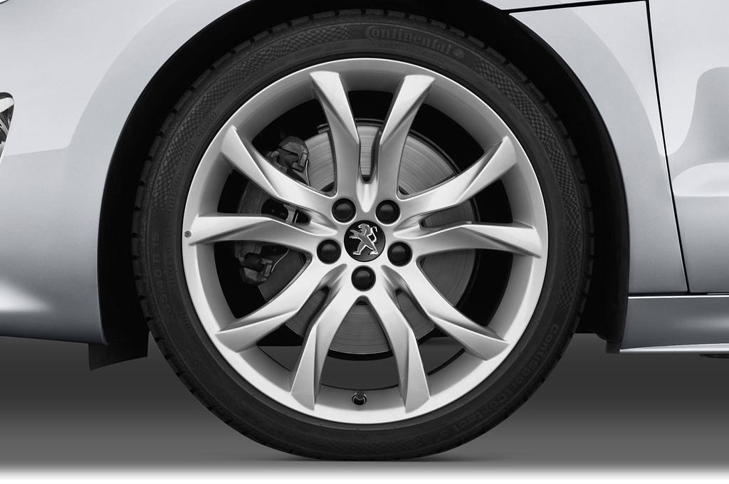 Peugeot RCZ (Baujahr 2011) - 2 Türen Reifen und Felge