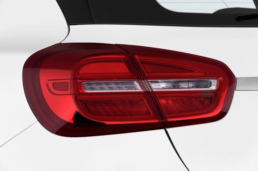 Mercedes GLA (Baujahr 2014) STYLE 5 Türen Rücklicht
