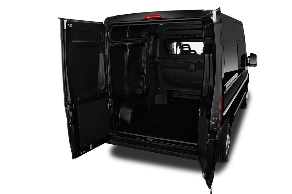 Peugeot Boxer (Baujahr 2017) - 4 Türen Kofferraum
