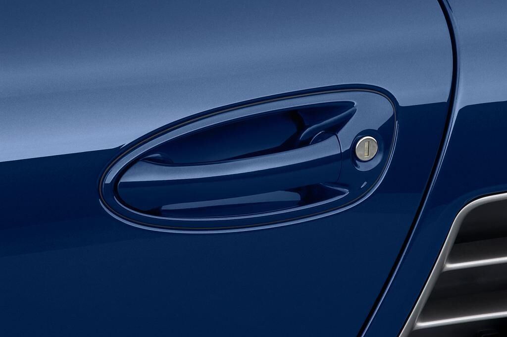 Porsche Boxster (Baujahr 2010) S 2 Türen Türgriff