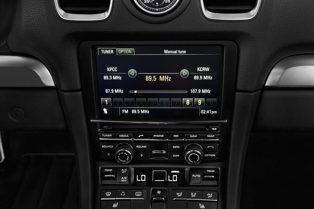 Porsche Boxster (Baujahr 2016) - 2 Türen Radio und Infotainmentsystem