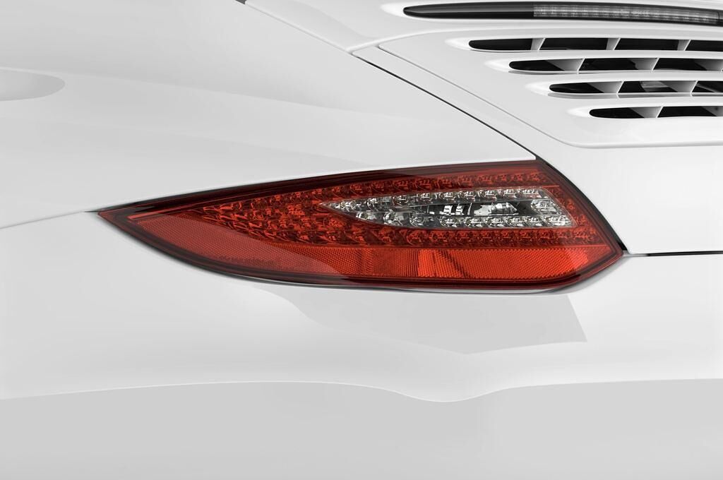 Porsche 911 (Baujahr 2010) Carrera Coupe 2 Türen Rücklicht