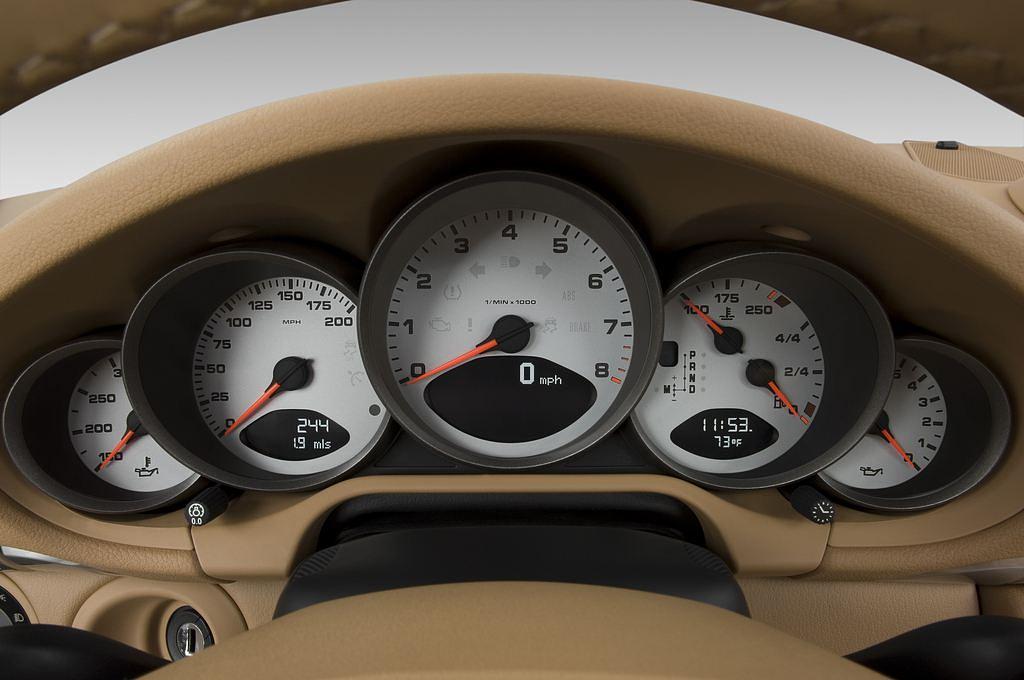 Porsche 911 (Baujahr 2010) Carrera S 2 Türen Tacho und Fahrerinstrumente