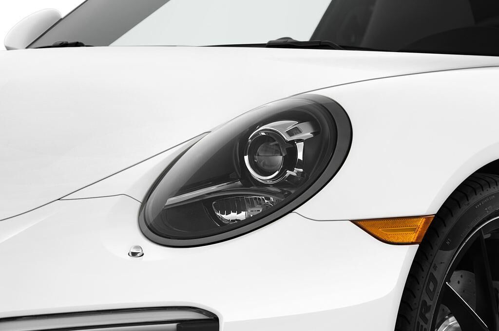 Porsche 911 (Baujahr 2017) Carrera 2 Türen Scheinwerfer