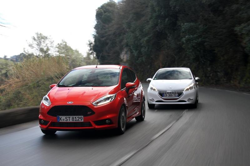 Vergleichstest Peugeot 308 GTI gegen Ford Fiesta ST