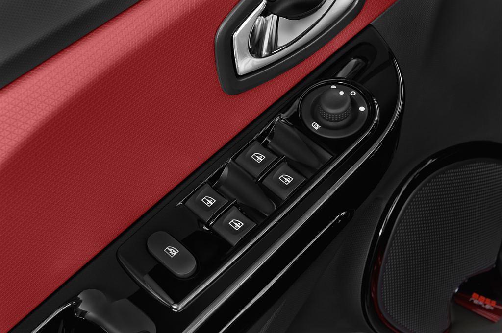 Renault Clio (Baujahr 2012) Dynamique 5 Türen Bedienungselemente Tür