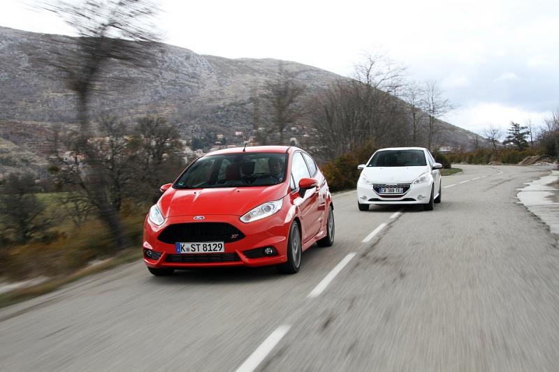 Vergleichstest Peugeot 308 GTI gegen Ford Fiesta ST