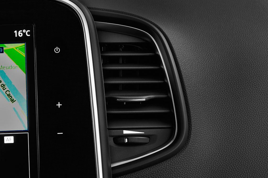 Renault Grand Scenic (Baujahr 2017) Bose Edition 5 Türen Lüftung