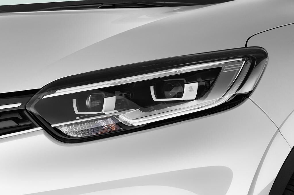 Renault Kadjar (Baujahr 2015) Bose Edition 5 Türen Scheinwerfer