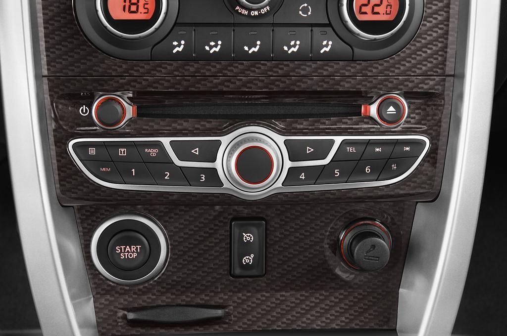 Renault Koleos (Baujahr 2011) Dynamique 5 Türen Radio und Infotainmentsystem