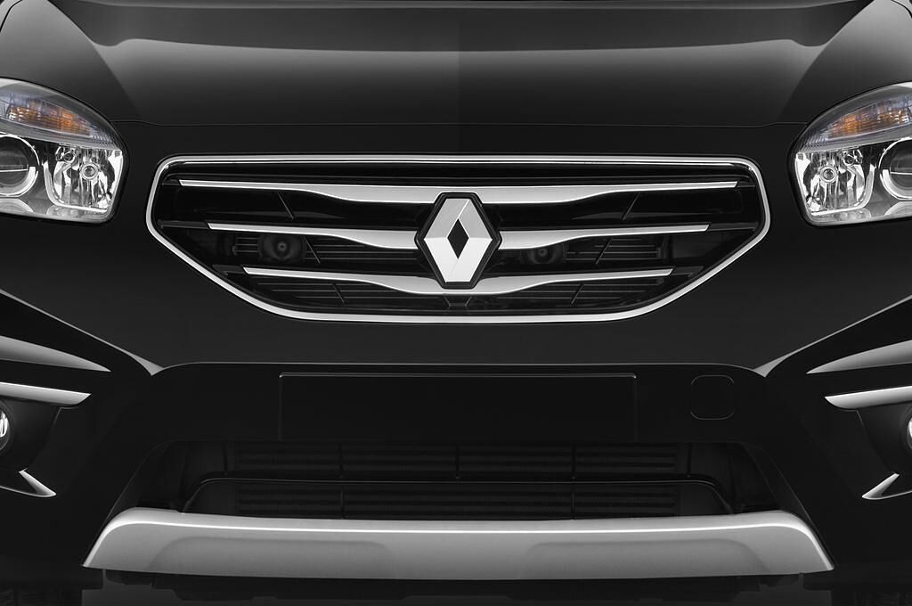 Renault Koleos (Baujahr 2011) Dynamique 5 Türen Kühlergrill und Scheinwerfer