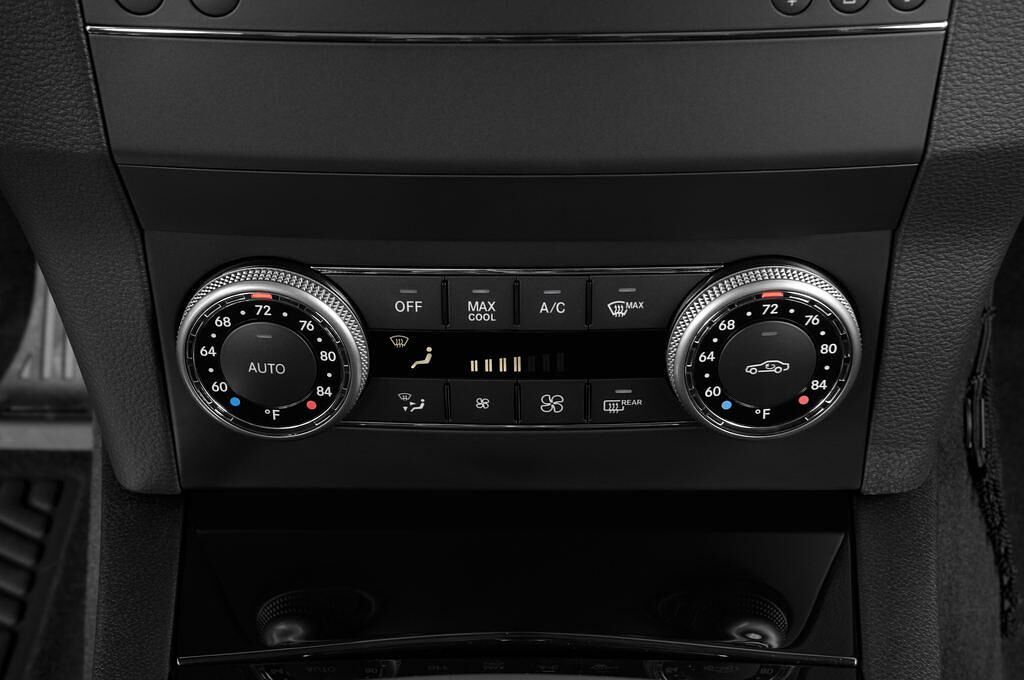 Mercedes GLK (Baujahr 2011) - 5 Türen Temperatur und Klimaanlage
