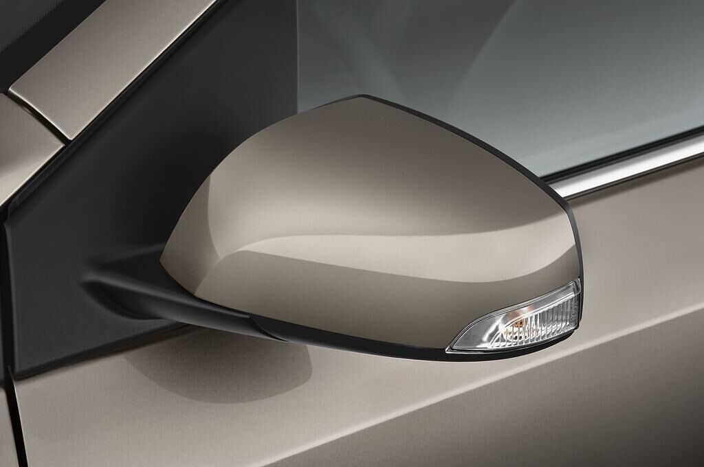 Renault Fluence (Baujahr 2011) Dynamique 4 Türen Außenspiegel