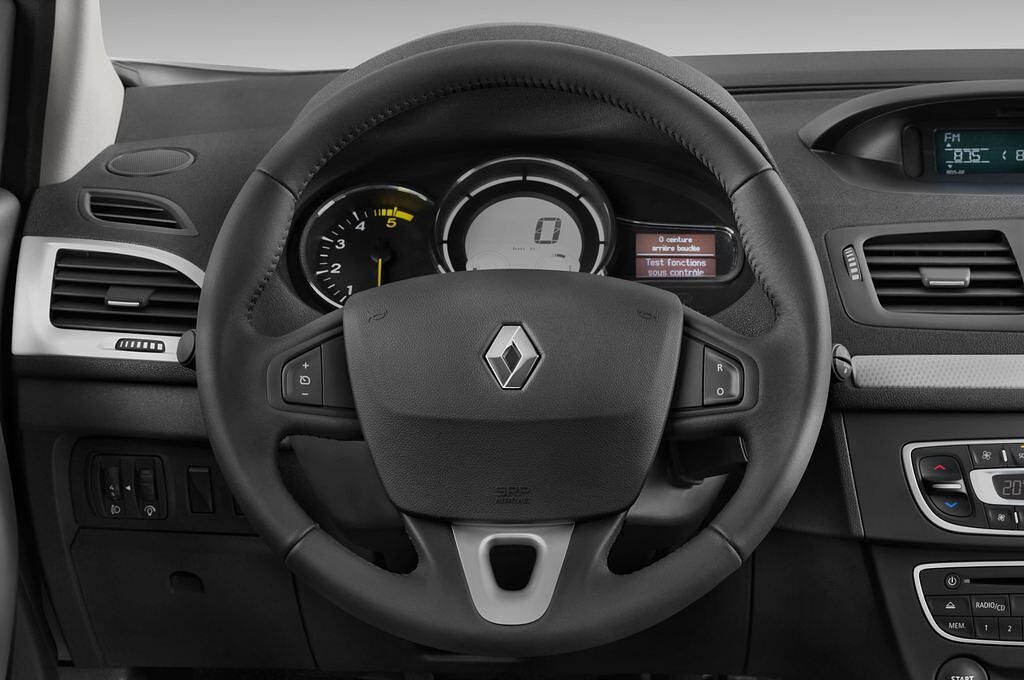 Renault Megane (Baujahr 2010) Coupe 3 Türen Lenkrad