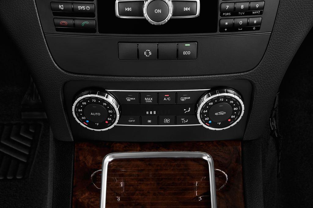 Mercedes GLK (Baujahr 2013) - 5 Türen Temperatur und Klimaanlage