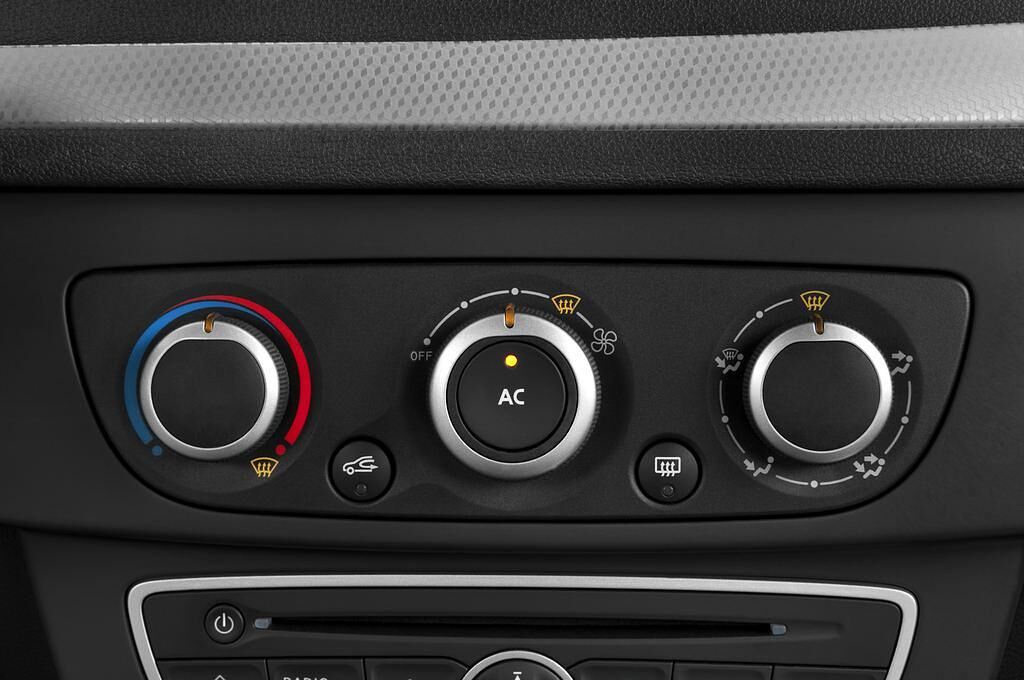Renault Megane (Baujahr 2010) GT 5 Türen Temperatur und Klimaanlage