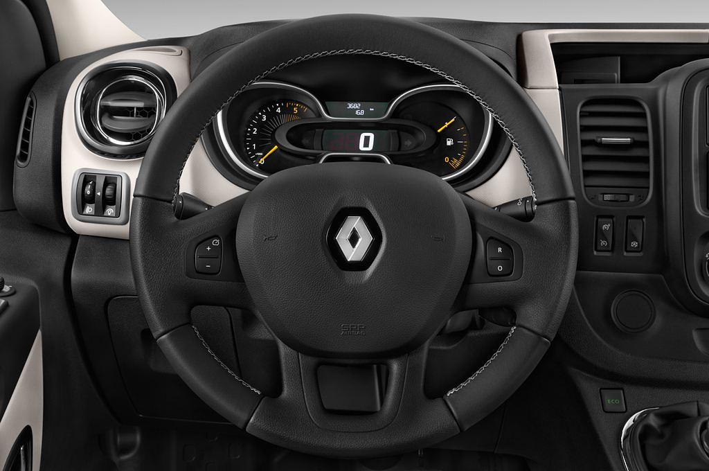 Renault Trafic (Baujahr 2014) Expression 5 Türen Lenkrad