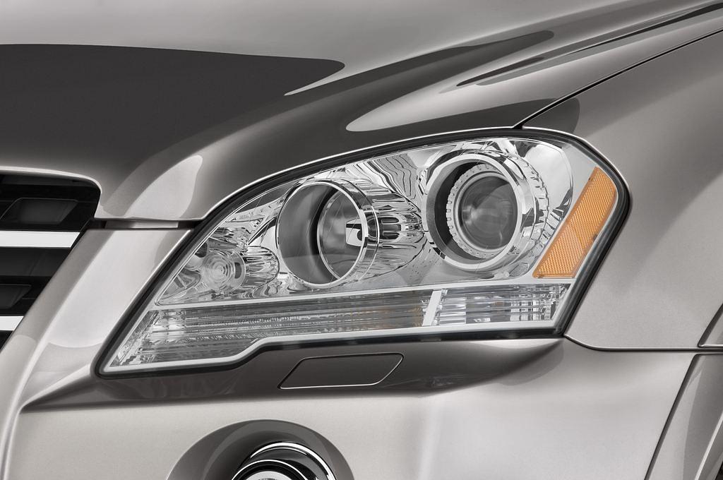 Mercedes M-Class (Baujahr 2011) AMG 5 Türen Scheinwerfer