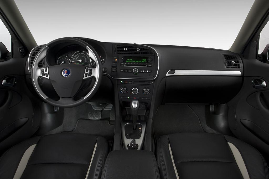 Saab 9-3 Sport Sedan (Baujahr 2010) Aero 4 Türen Cockpit und Innenraum
