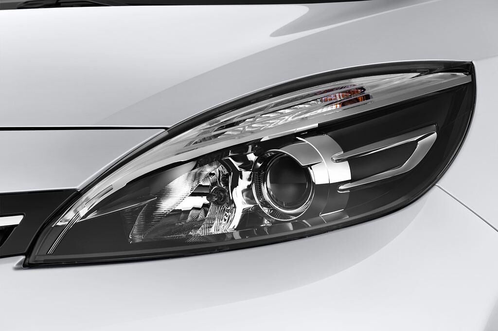 Renault Scenic (Baujahr 2013) Bose Edition 5 Türen Scheinwerfer