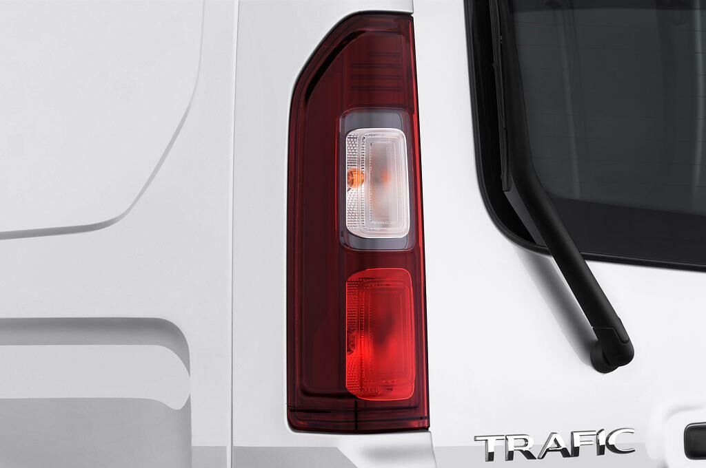 Renault Trafic (Baujahr 2014) L1H1 1.6Dci 115 2,7T Basis 4 Türen Rücklicht