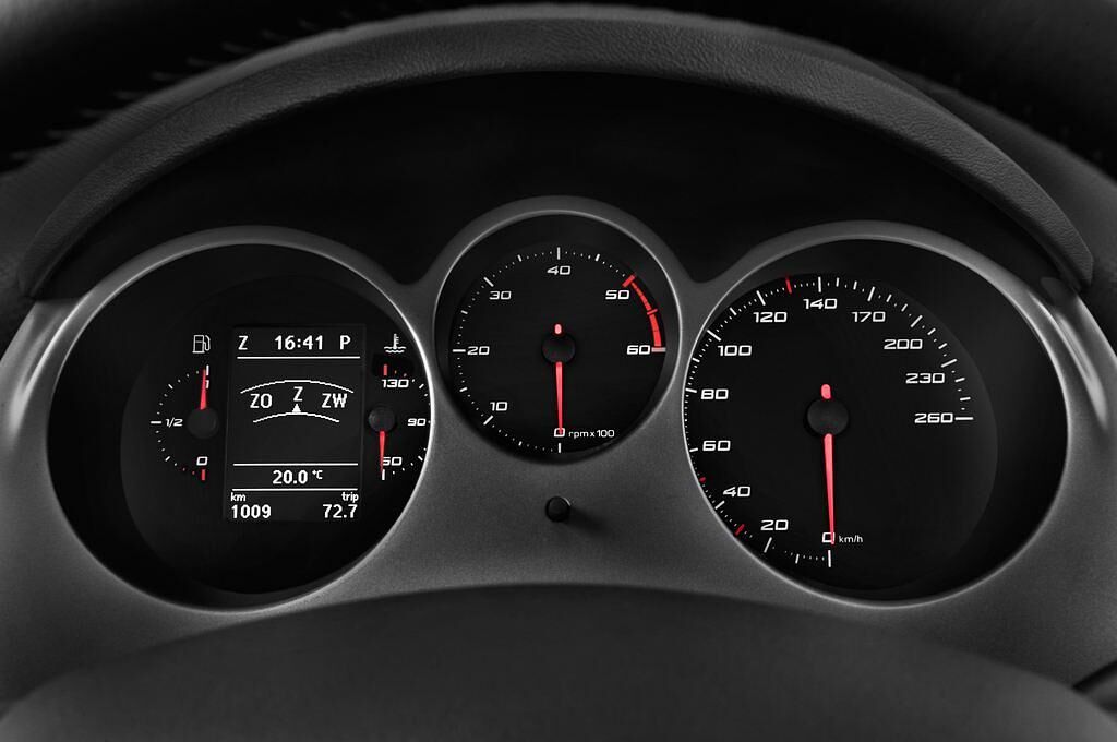 SEAT Altea XL (Baujahr 2014) 4You 5 Türen Tacho und Fahrerinstrumente