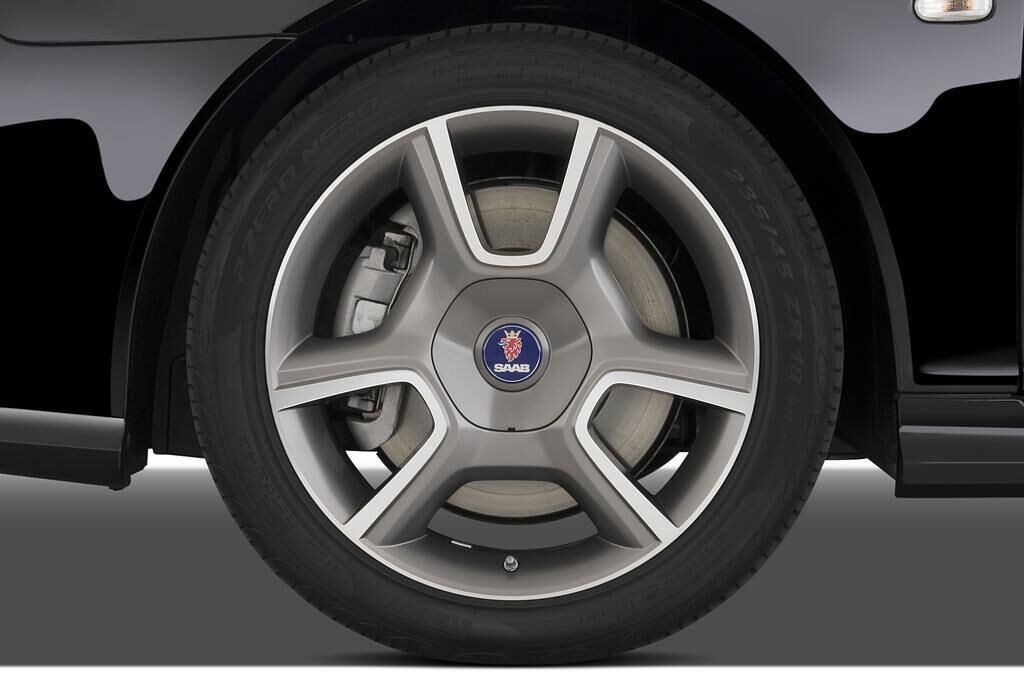 Saab 9-3 Sport Sedan (Baujahr 2010) Aero XWD 4 Türen Reifen und Felge