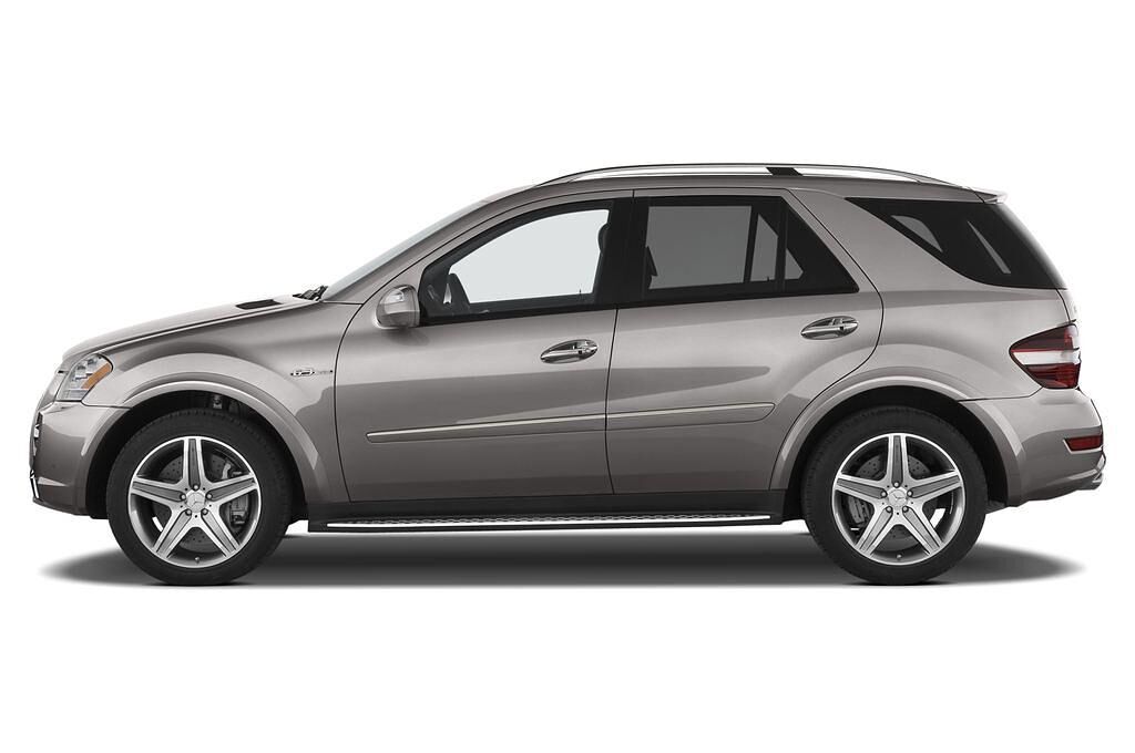 Mercedes M-Class (Baujahr 2011) AMG 5 Türen Seitenansicht
