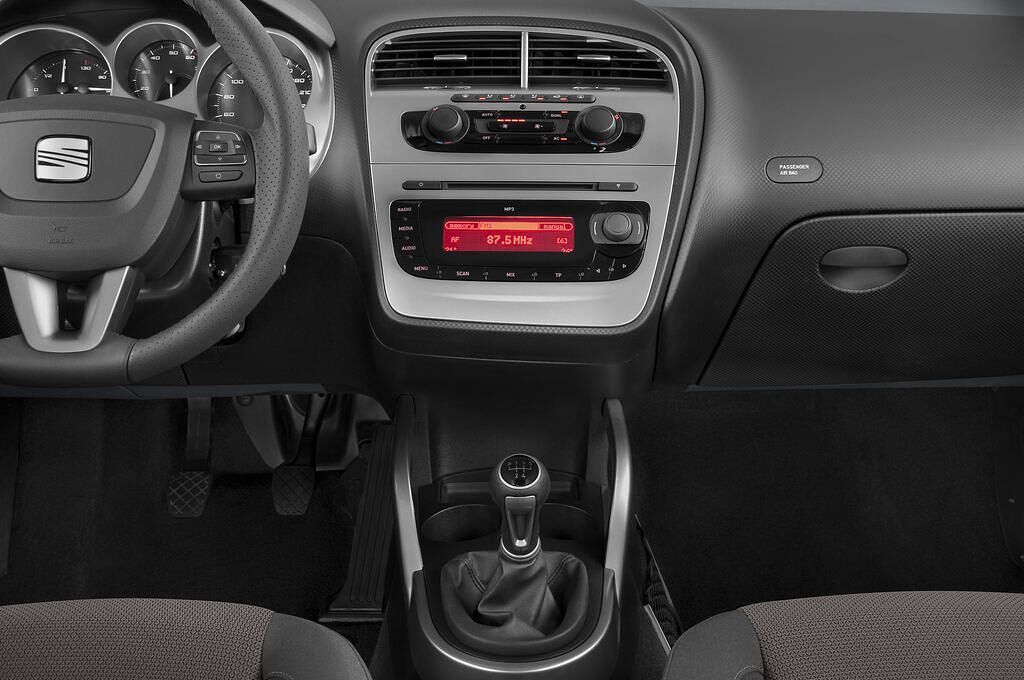 SEAT Altea (Baujahr 2011) Style 5 Türen Mittelkonsole