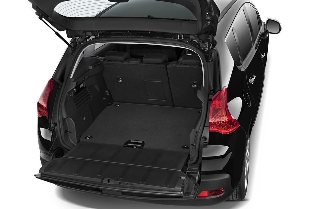 Peugeot 3008 (Baujahr 2010) Platinum 5 Türen Kofferraum