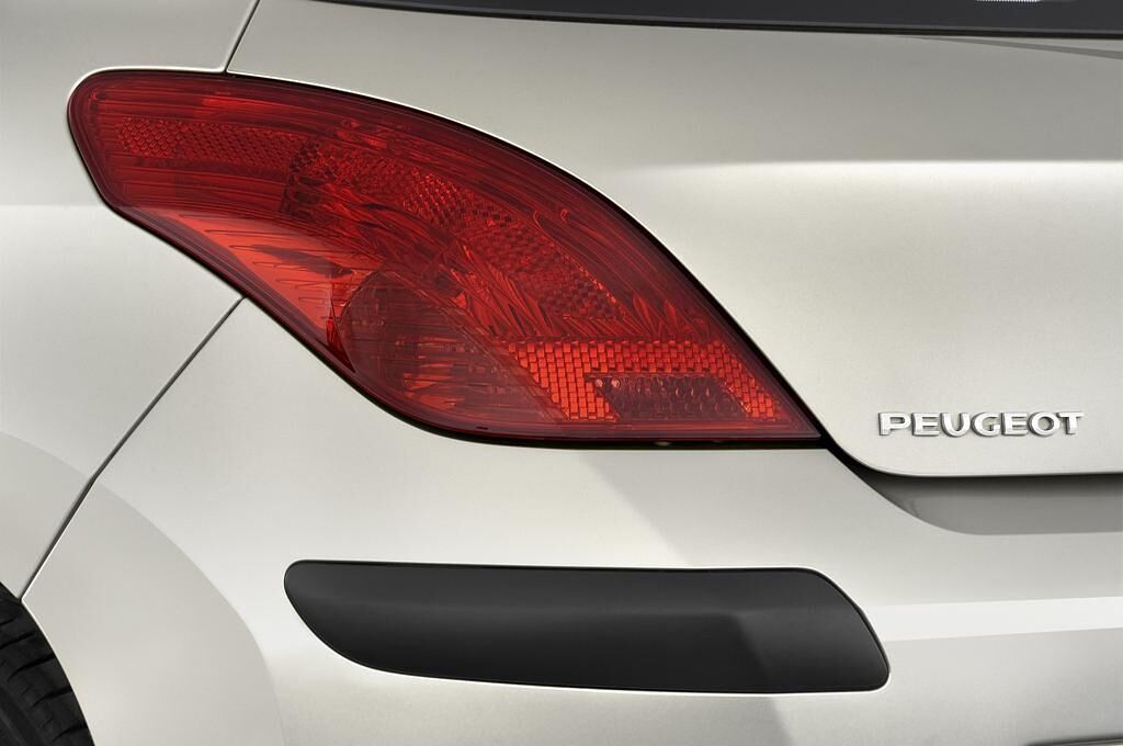 Peugeot 308 (Baujahr 2010) Filou 5 Türen Rücklicht