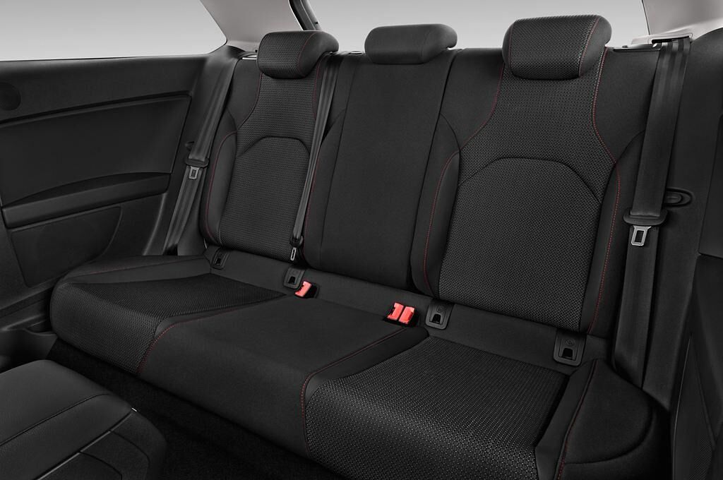 SEAT Leon SC (Baujahr 2014) FR 3 Türen Rücksitze