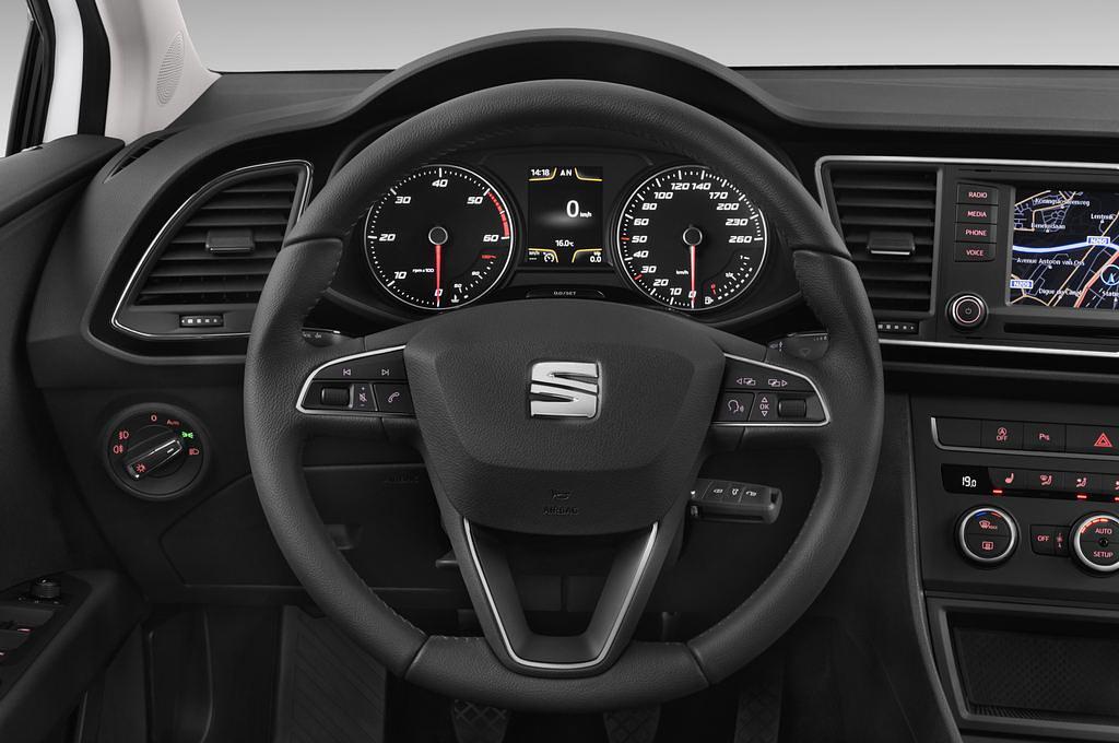 SEAT Leon (Baujahr 2014) Reference 5 Türen Lenkrad