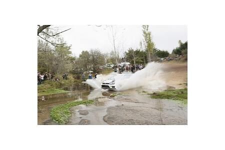 RALLYE ARGENTINIEN: Traum-Start für Volkswagen