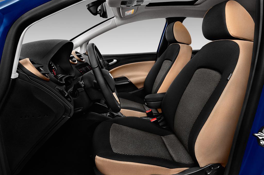 SEAT Ibiza ST (Baujahr 2016) Style 5 Türen Vordersitze