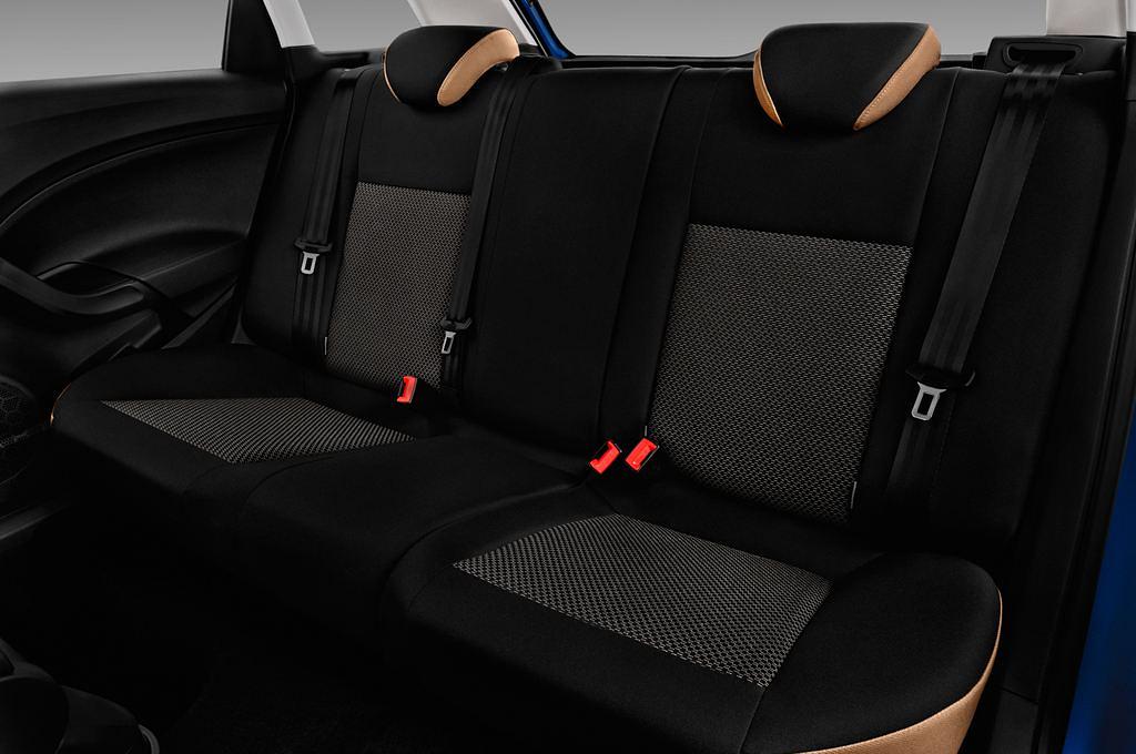 SEAT Ibiza ST (Baujahr 2016) Style 5 Türen Rücksitze