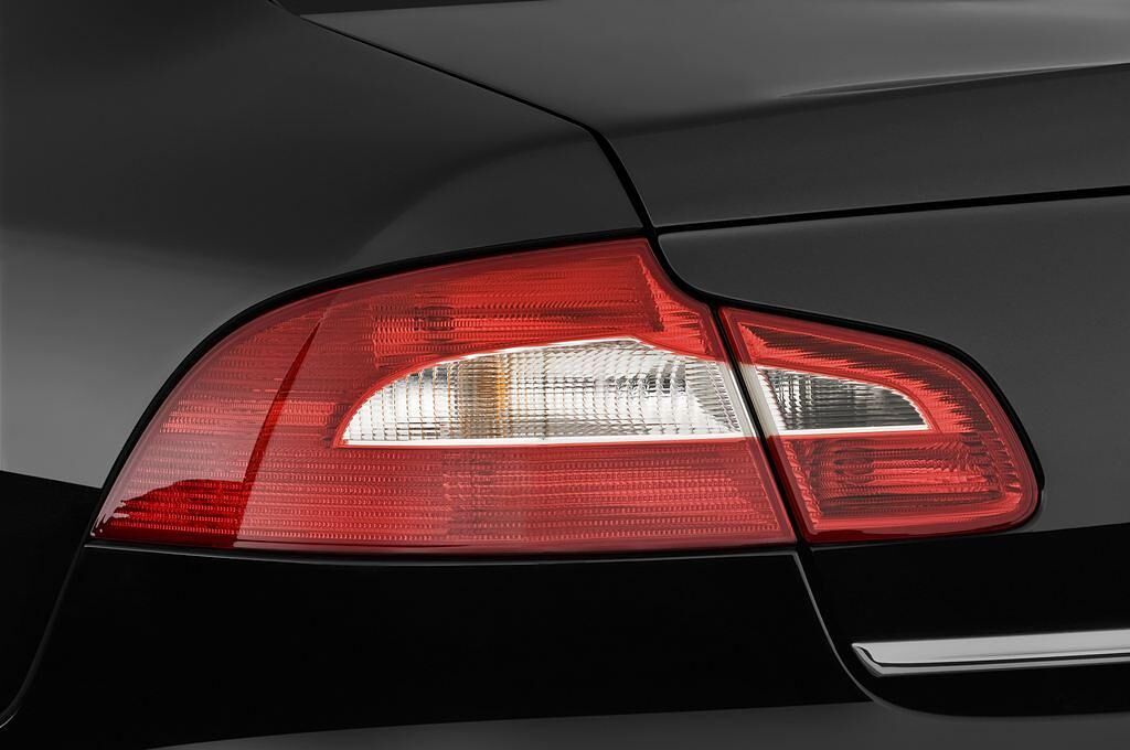 Skoda Superb (Baujahr 2009) Elegance 4 Türen Rücklicht