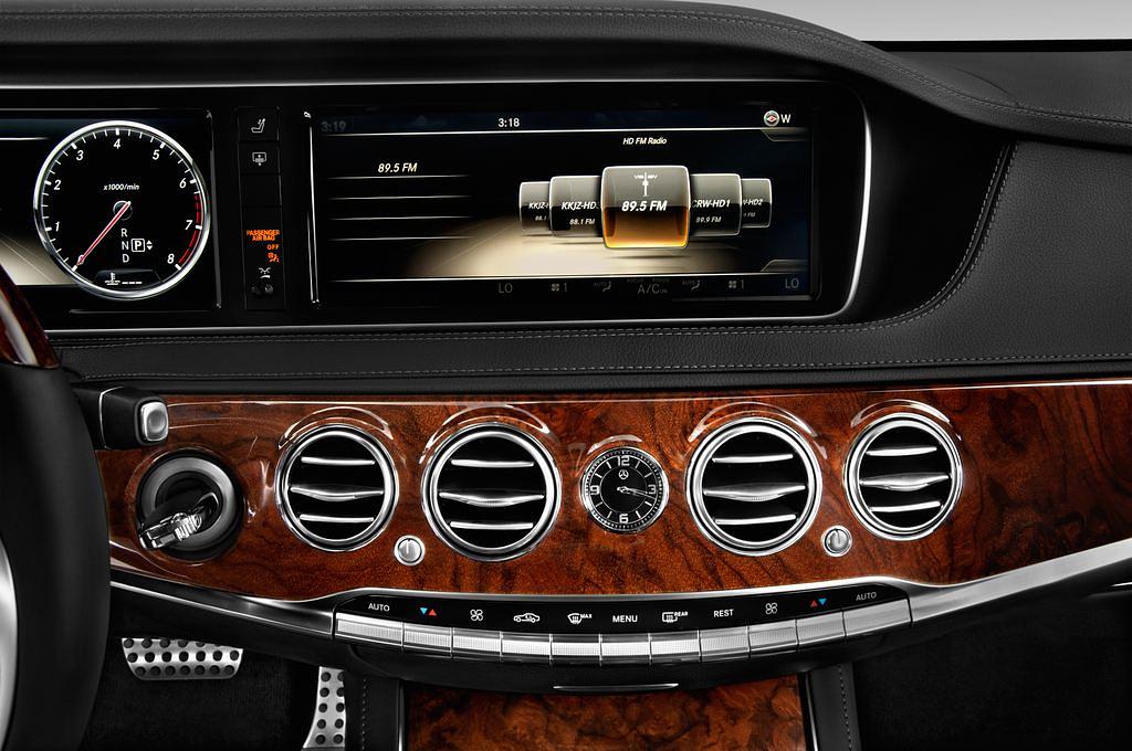 Mercedes S-Class (Baujahr 2014) - 4 Türen Radio und Infotainmentsystem