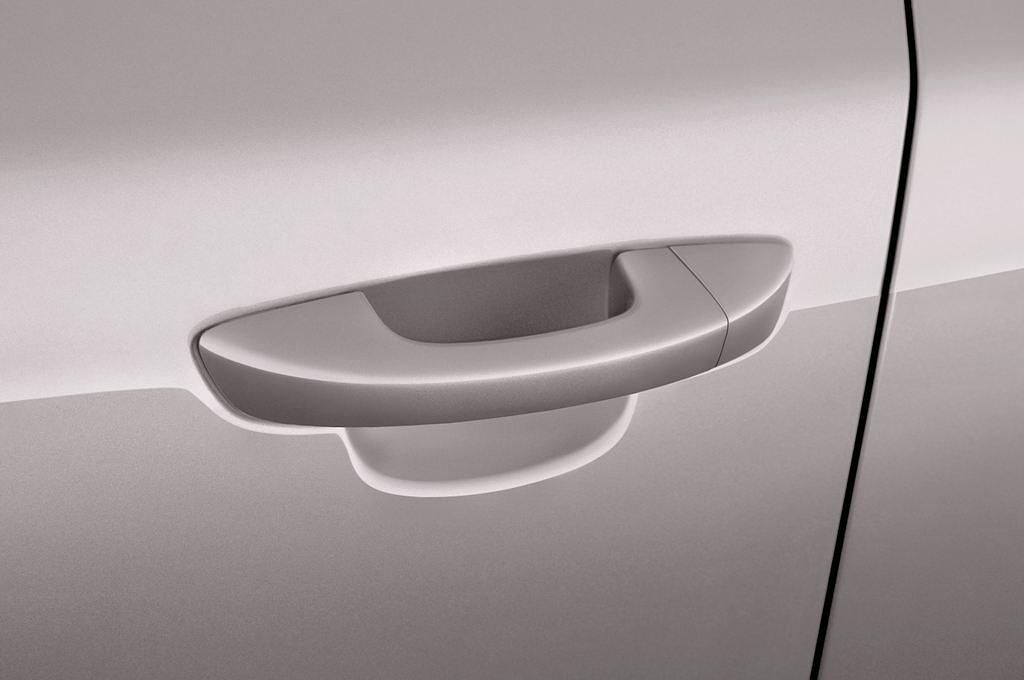 Skoda Superb (Baujahr 2014) Ambition 5 Türen Türgriff