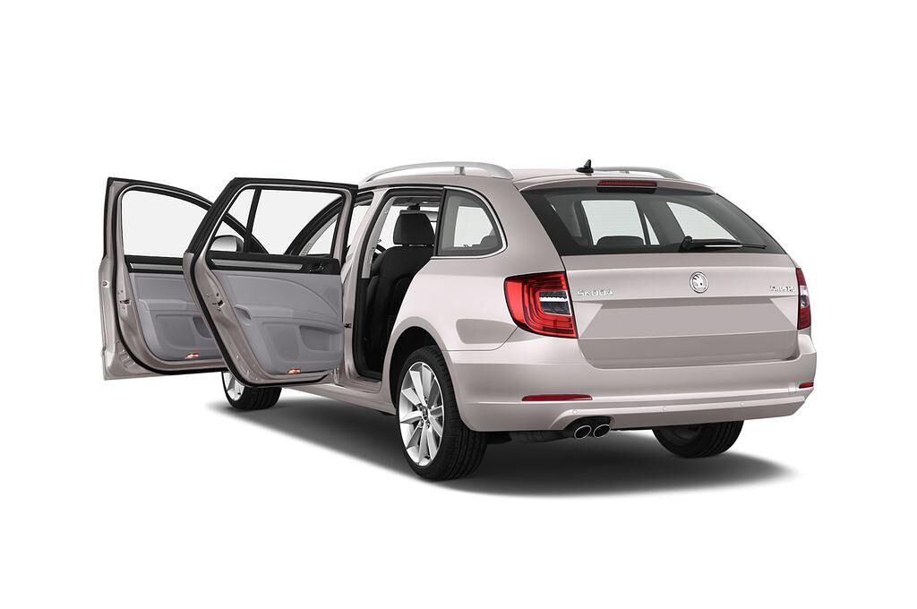 Skoda Superb (Baujahr 2014) Ambition 5 Türen Tür geöffnet