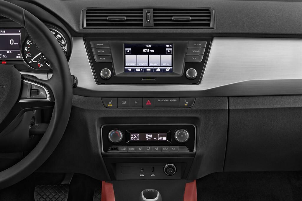 Skoda Fabia (Baujahr 2015) Ambition 5 Türen Mittelkonsole